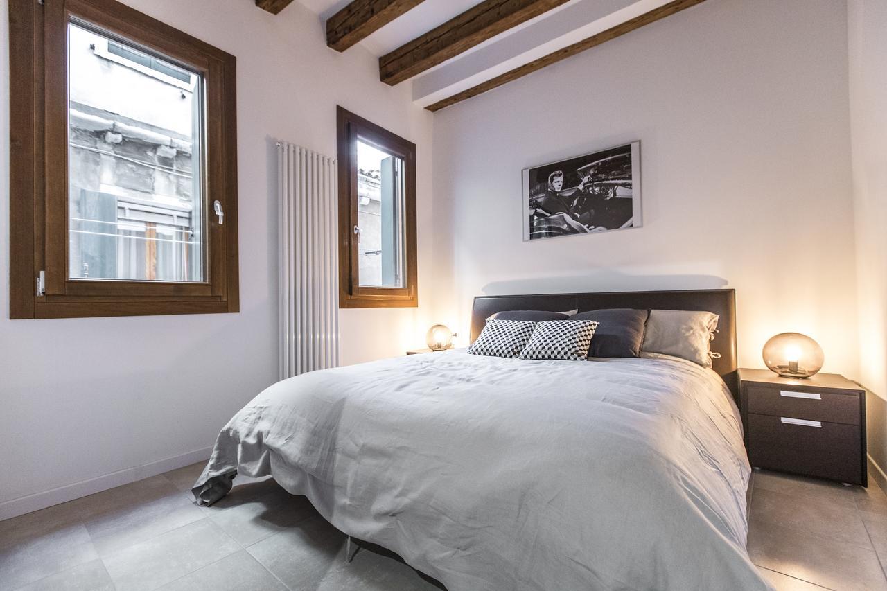 Ca Rezzonico Apartment R&R Венеция Екстериор снимка