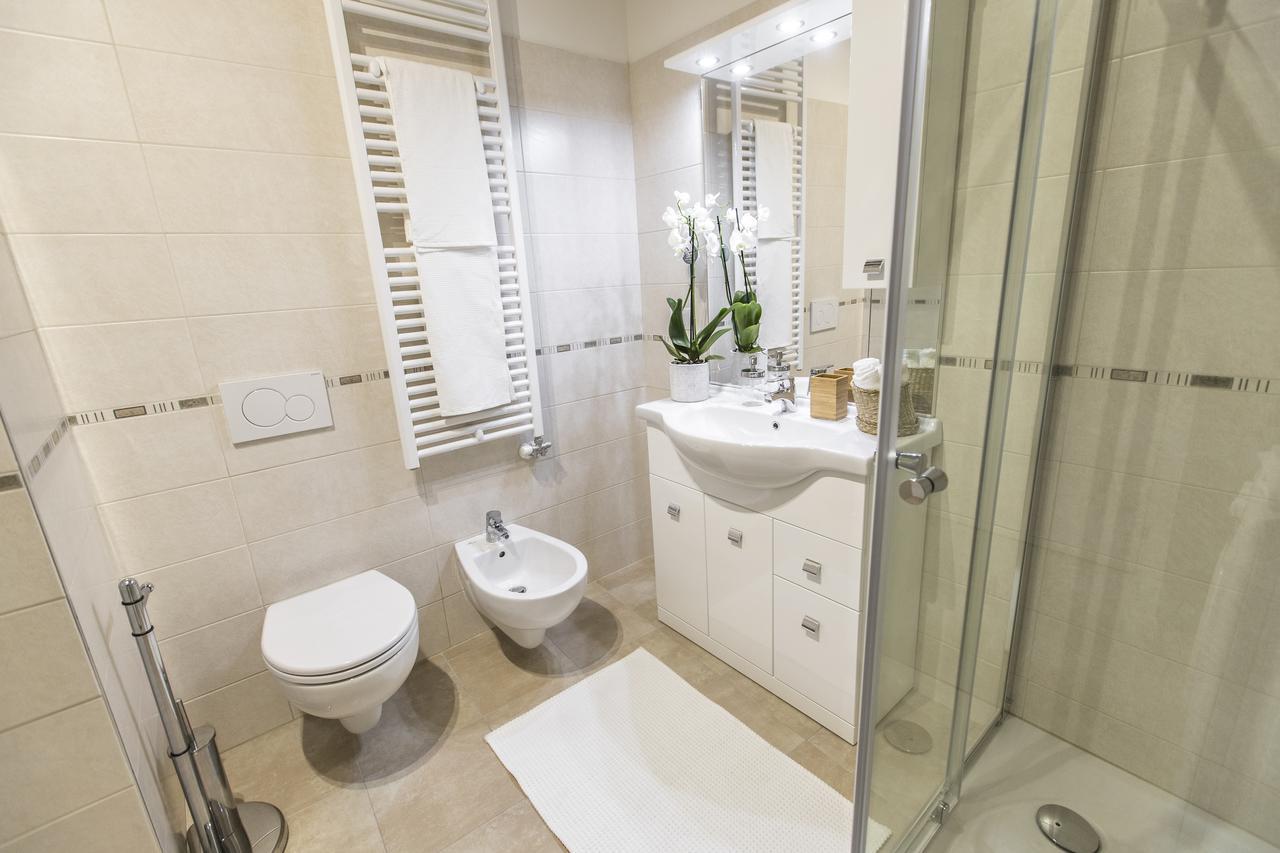 Ca Rezzonico Apartment R&R Венеция Екстериор снимка